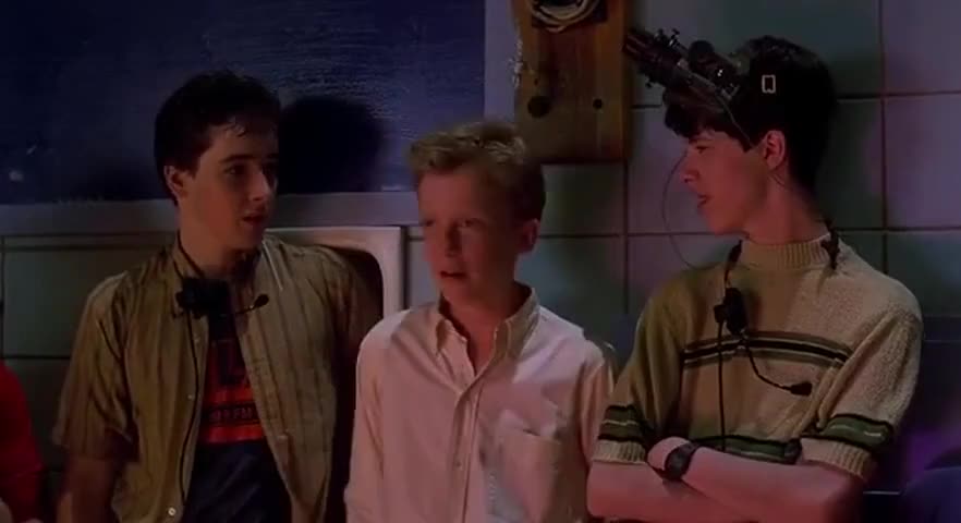 Quiz for What line is next for "Sixteen Candles "? screenshot