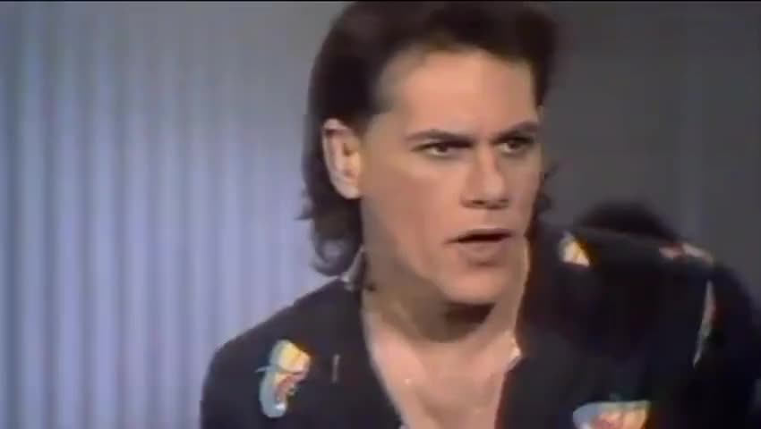 Quiz for What line is next for "Give It Up - KC & The Sunshine Band"? screenshot