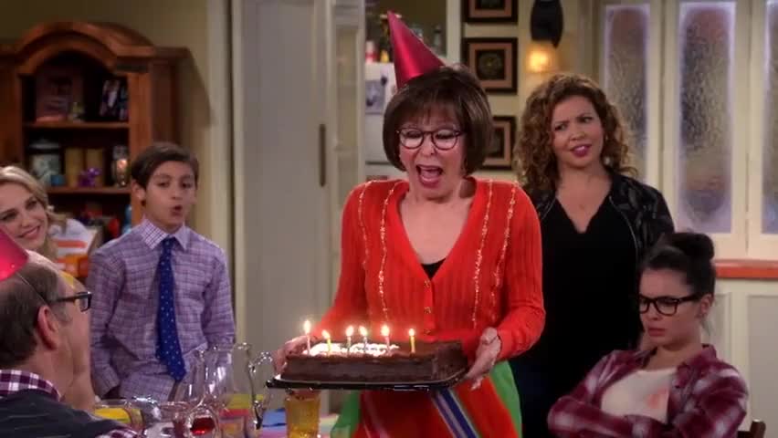 ♪ Happy birthday, Leslie berkowitz ♪