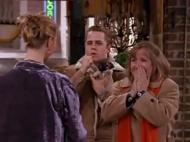 Yarn I Think Im Going To Cry Friends 1994 S04e11 The One With Phoebes Uterus Video
