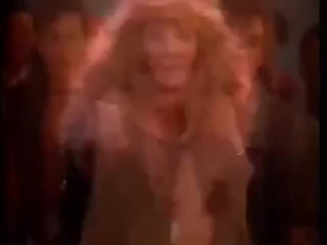 Quiz for What line is next for "Stevie Nicks - Stand Back (Music Video)"? screenshot