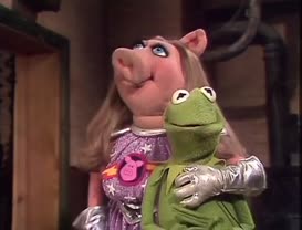 You really... Oh, that's very nice of you, Miss Piggy.