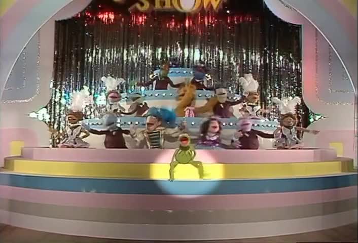 ♪ The Muppet Show ♪