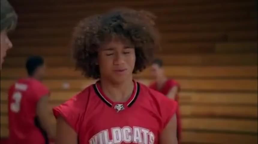 Quiz for What line is next for "High School Musical "? screenshot