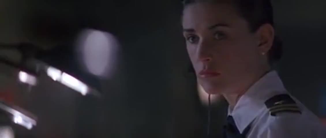 Jane first. Деми Мур солдат Джейн. Солдат Джейн (1997). Деми Мур 1997.