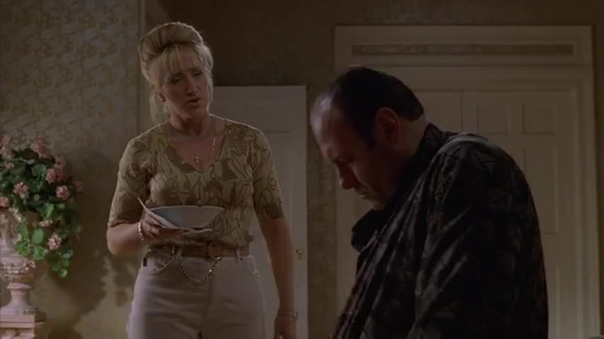 Quiz for What line is next for "The Sopranos (1999-2007) S02E13 Funhouse"? screenshot