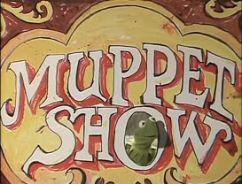 It's The Muppet Show with our very special guest star, Miss Loretta Lynn.