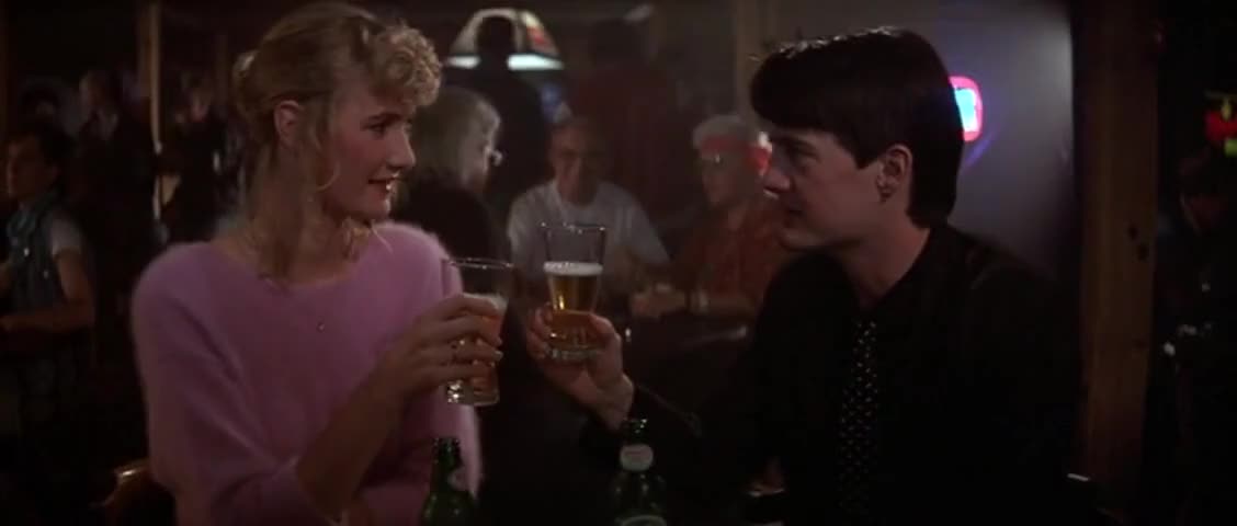 Blue Velvet (1986) clip with quote I'll drink to that. 