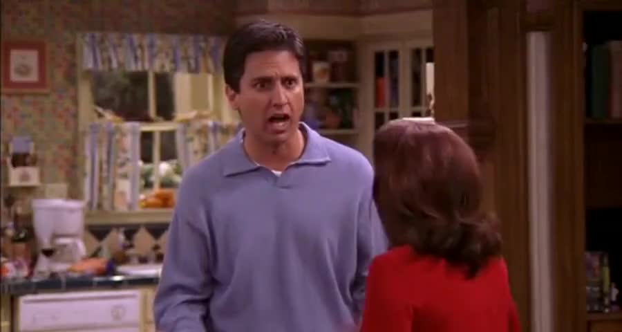 Quiz for What line is next for "Everybody Loves Raymond "? screenshot