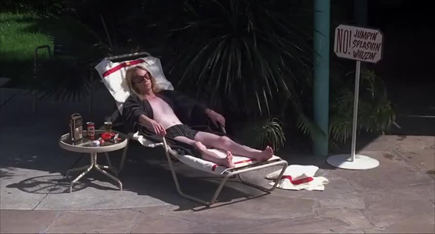 Simon Kirke from Bad Company is by the pool.