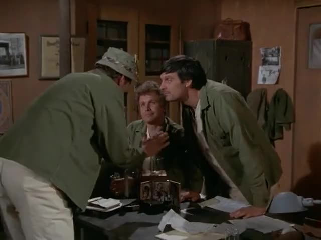 Quiz for What line is next for "MASH "? screenshot