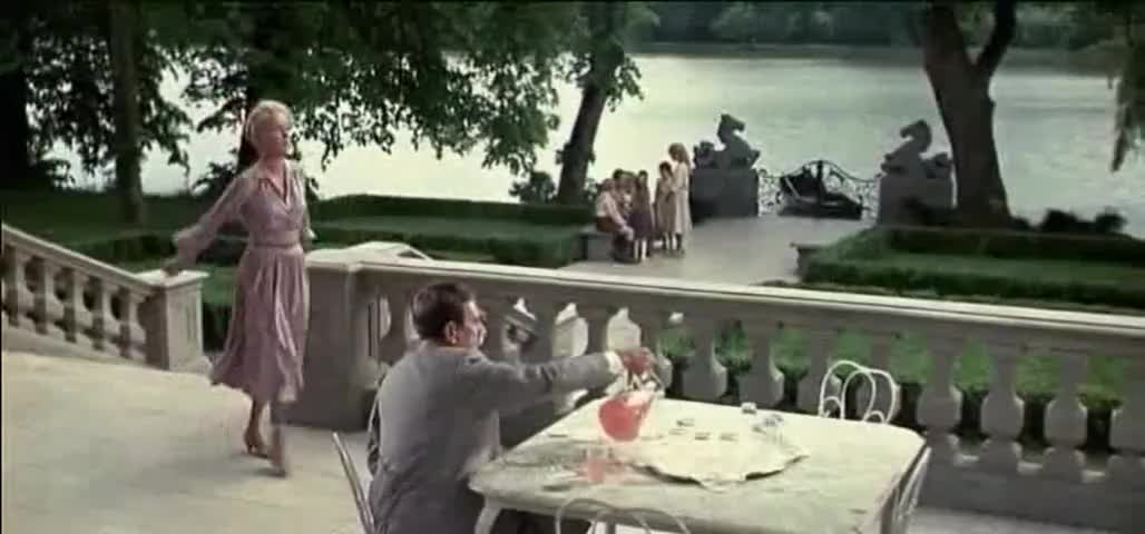 Quiz for What line is next for "The Sound of Music "? screenshot