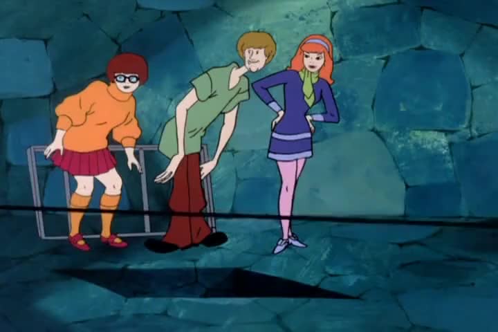 -Attaboy, Scooby. -You'll pay for this.
