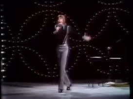 Quiz for What line is next for "Barry Manilow - I Write the Songs"?