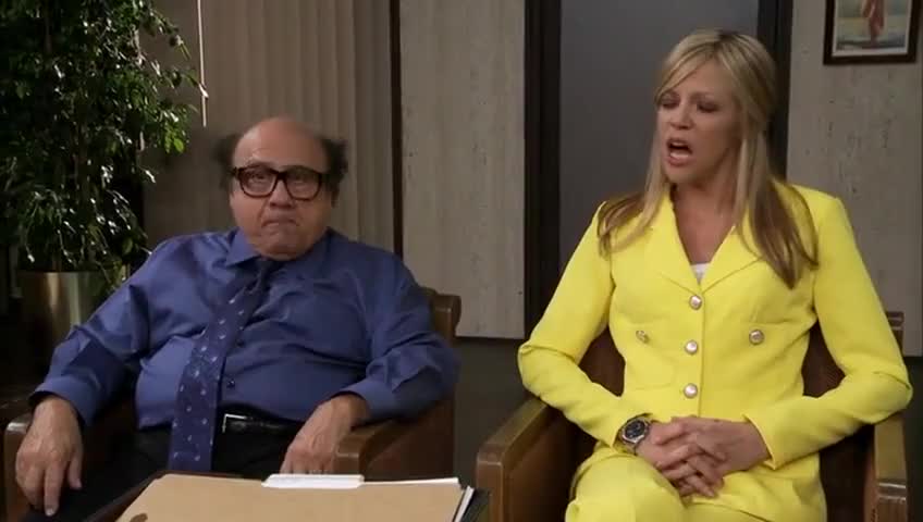 It's Always Sunny in Philadelphia (2005) - S08E02 The Gang Recycle...