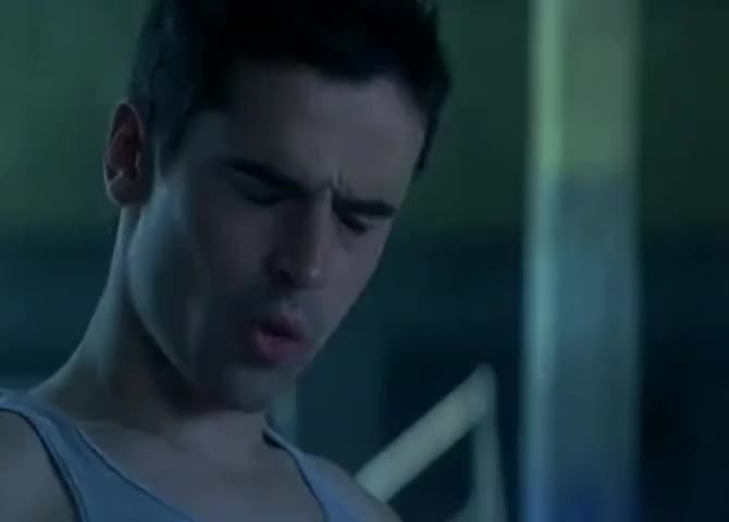 Quiz for What line is next for "Swimfan "? screenshot