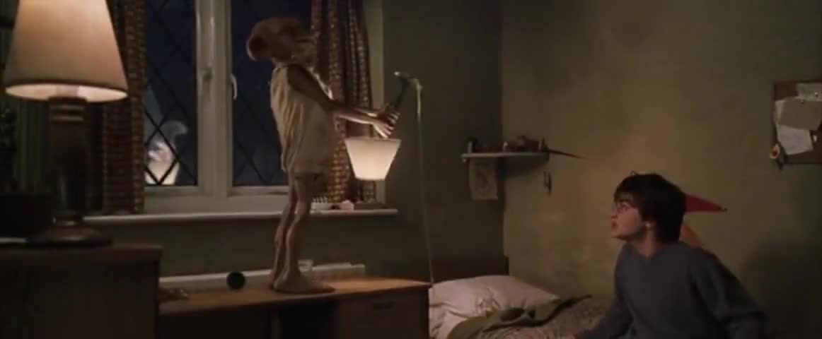 - Dobby. Dobby, put the lamp down. - Bad Dobby.