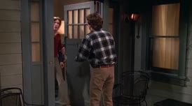 Kelso, I need to use your bathroom.
