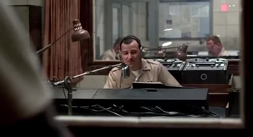 Quiz for What line is next for "Good Morning, Vietnam "? screenshot